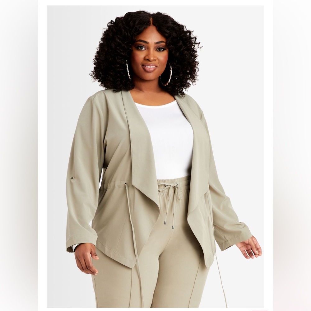 Drawstring Wrap Utility Jacket (set) - Picture 2 of 3